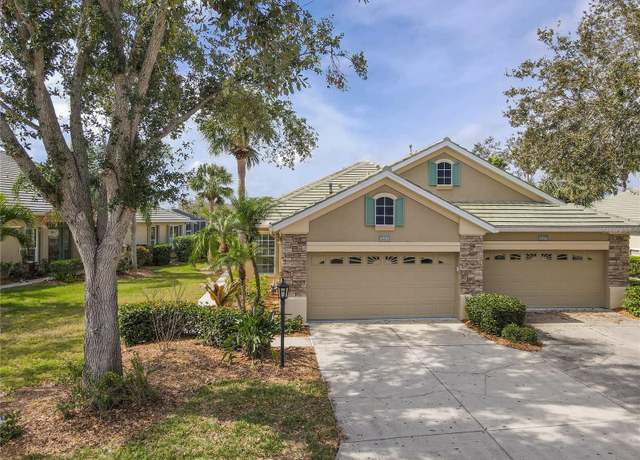 Property at 6930 Mystic Ln, Sarasota, FL 34243, 2 beds, 2 baths
