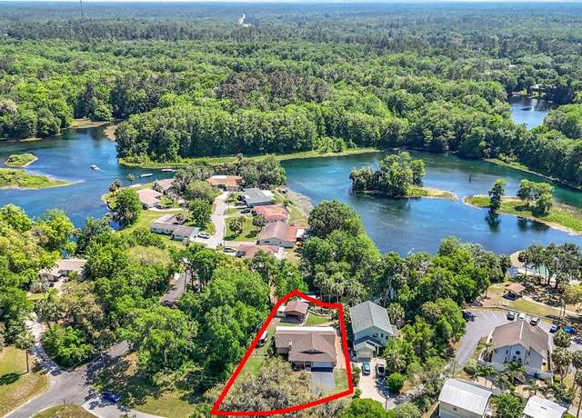 Property at 12110 Palmetto Ct, Dunnellon, FL 34432, 2 beds, 2 baths