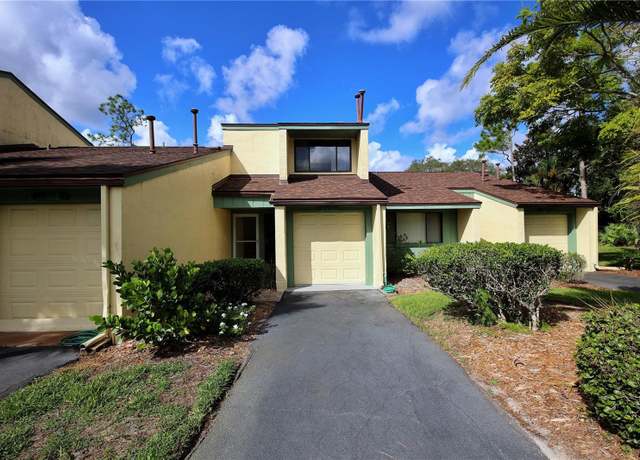 Property at 219 Club House Blvd, New Smyrna Beach, FL 32168, 2 beds, 2.5 baths