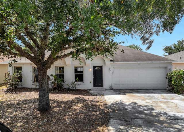 Property at 207 Vervain Ave, Davenport, FL 33837, 4 beds, 3 baths