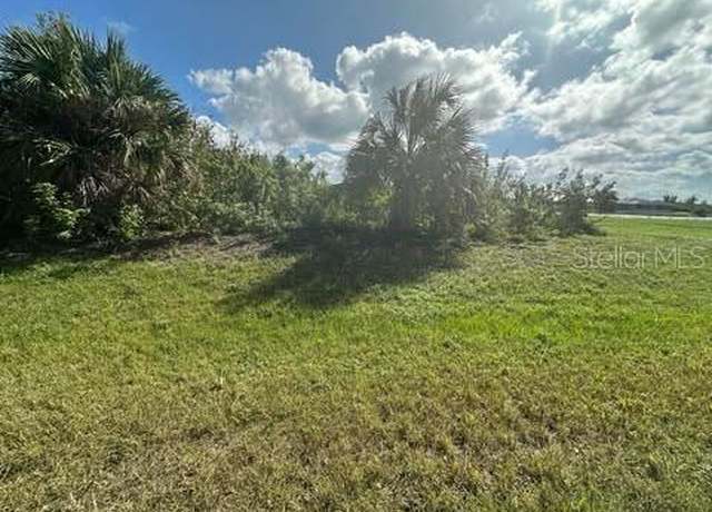 Property at 207 Redwood Rd, Rotonda West, FL 33947