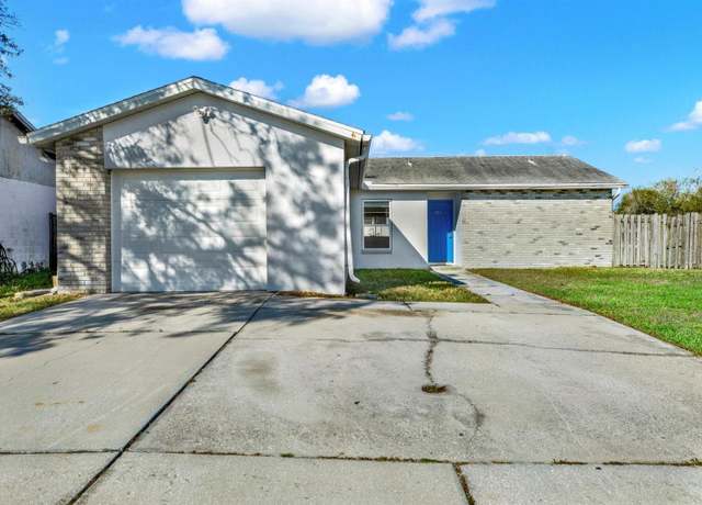 Property at 912 Lochmont Dr, Brandon, FL 33511, 4 beds, 2 baths