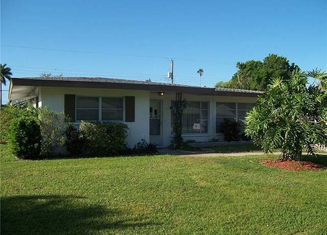 Property at 423 46th St W, Palmetto, FL 34221, 2 beds, 1.5 baths