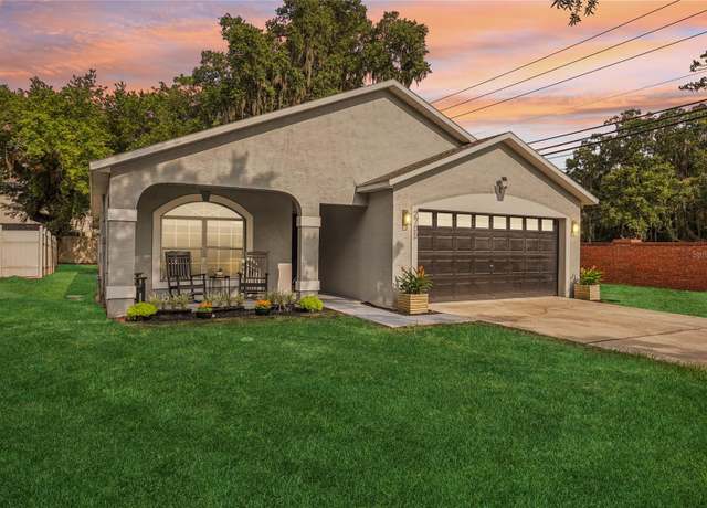 Property at 2700 Palm Isle Way, Orlando, FL 32829, 3 beds, 2 baths