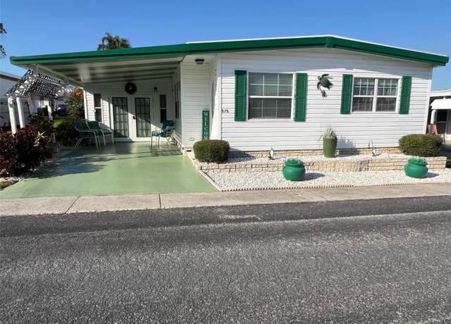 Property at 575 Queen Palm St, Largo, FL 33778, 2 beds, 2 baths