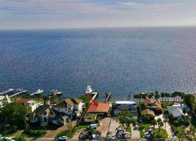 Property at 3227 Bayshore Blvd NE, St Petersburg, FL 33703, 4 beds, 1.5 baths