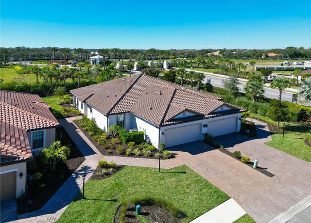 Property at 6308 Plateau Ct, Bradenton, FL 34203, 2 beds, 2 baths