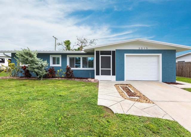 Property at 3015 Southern Pkwy W, Bradenton, FL 34205, 3 beds, 2 baths