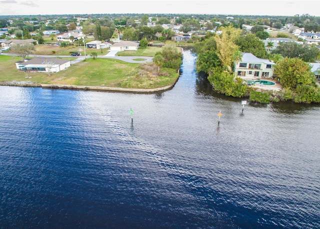 Property at 3300 Peace River Dr, Punta Gorda, FL 33983