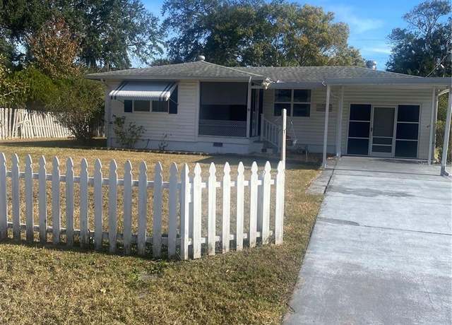Property at 2017 Royal Palm Dr, Edgewater, FL 32141, 2 beds, 1 bath