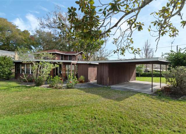 Property at 425 S Woodland St, Winter Garden, FL 34787, 3 beds, 1.5 baths