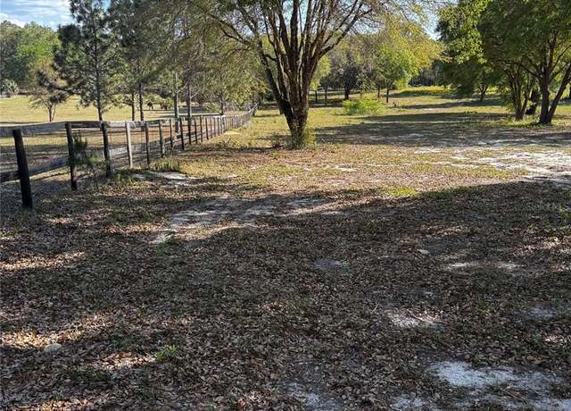 Property at 180 SE 165th Court Rd, Silver Springs, FL 34488