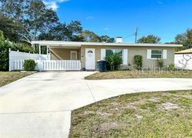 Property at 1228 Pineview Ave, Clearwater, FL 33756, 2 beds, 1 bath