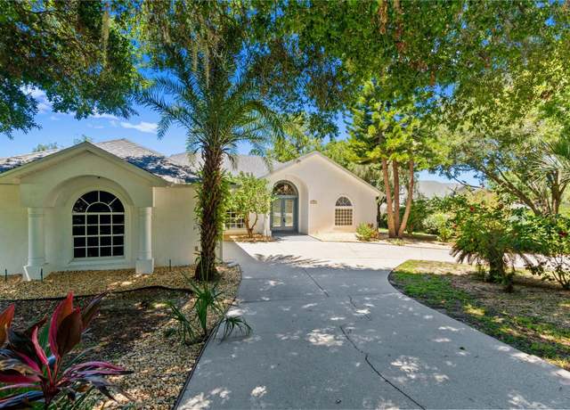 Property at 11024 Windchime Cir, Clermont, FL 34711, 3 beds, 3 baths