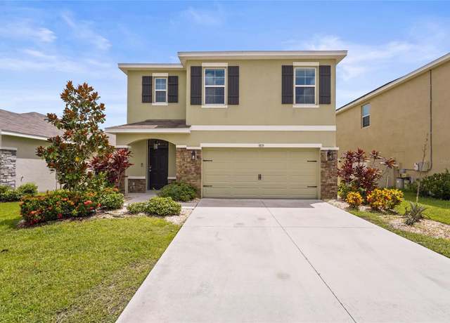 Property at 5835 Calla Lilly Dr, Sarasota, FL 34232, 5 beds, 3 baths