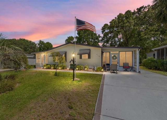 Property at 514 Saint Andrews Blvd, Lady Lake, FL 32159, 2 beds, 2 baths