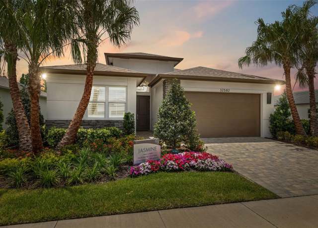 Property at 3511 Malta Ave, Wesley Chapel, FL 33543, 3 beds, 4.5 baths