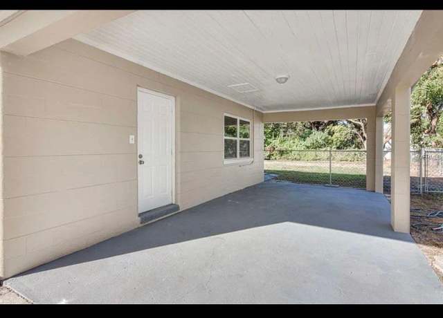 Property at 1797 31st St NW, Winter Haven, FL 33881, 3 beds, 1 bath