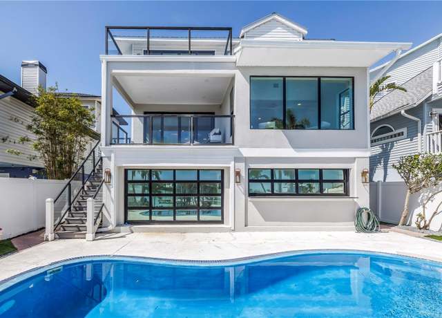 Property at 8505 Blind Pass Dr, Treasure Island, FL 33706, 3 beds, 3 baths