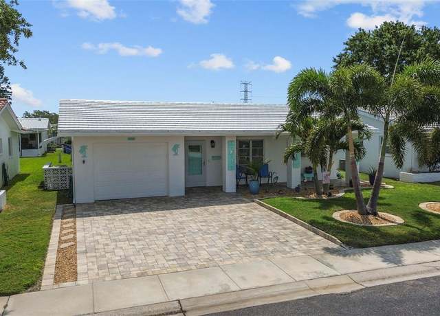 Property at 9743 36th Way N #4, Pinellas Park, FL 33782, 2 beds, 2 baths