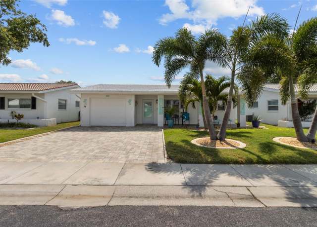 Property at 9743 36th Way N #4, Pinellas Park, FL 33782, 2 beds, 2 baths