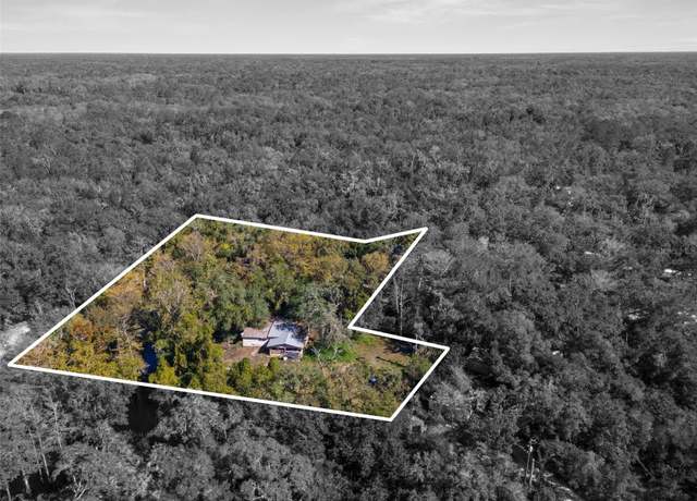 Property at 9347 River Rock Dr, Webster, FL 33597, 2 beds, 2 baths