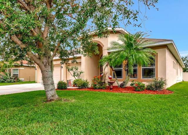 Property at 11324 77th St E, Parrish, FL 34219, 4 beds, 3 baths