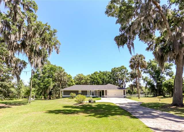 Property at 6933 SE 226th Dr, Hawthorne, FL 32640, 4 beds, 2 baths