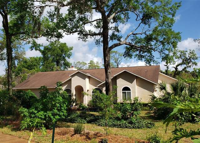 Property at 398 Pine Tree Rd, Lake Mary, FL 32746, 5 beds, 2 baths