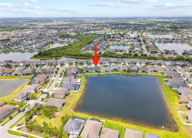 Property at 11522 Sunburst Marble Rd, Riverview, FL 33579, 4 beds, 3 baths