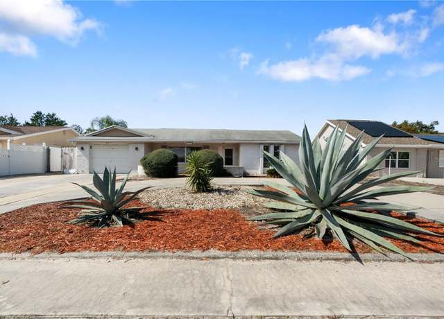 Property at 10841 Piccadilly Rd, Port Richey, FL 34668, 2 beds, 2 baths