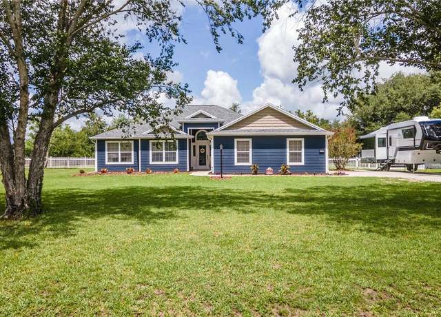 Property at 9140 County Road 128c, Wildwood, FL 34785, 3 beds, 2 baths