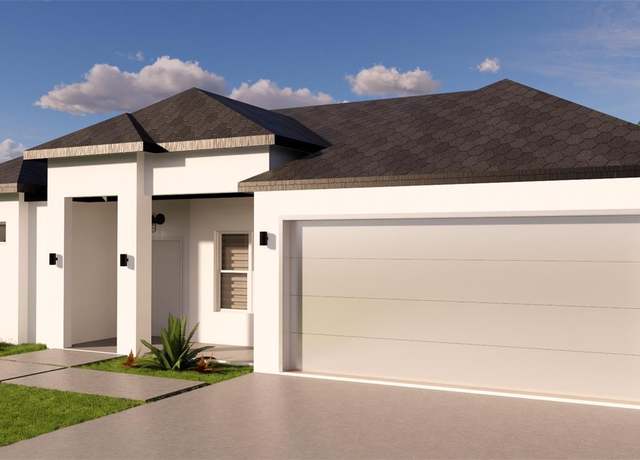 Property at 22403 SW Rainbow Lakes Blvd, Dunnellon, FL 34431, 3 beds, 2.5 baths