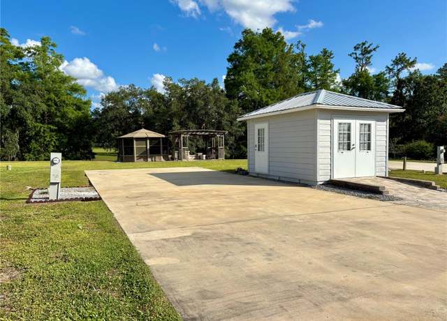 Property at 2929 NE 101st Ter, Silver Springs, FL 34488