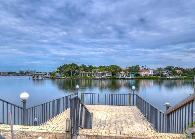 Property at 4929 W Bay Way Dr, Tampa, FL 33629