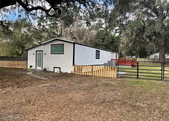 Property at 19491 Oakdale Ave, Brooksville, FL 34601, 2 beds, 1 bath