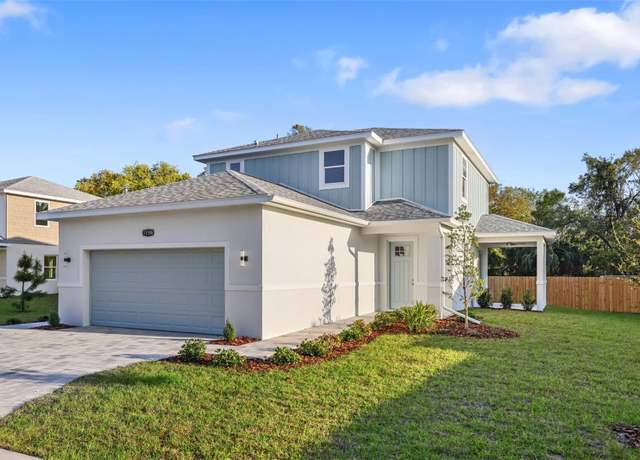 Property at 11598 Oak Ln, Largo, FL 33778, 3 beds, 2.5 baths