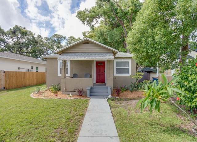 Property at 905 Plaza St, Clearwater, FL 33755, 4 beds, 3 baths