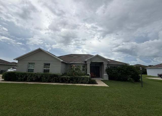 Property at 225 Whispering Oaks Way, Auburndale, FL 33823, 3 beds, 2 baths