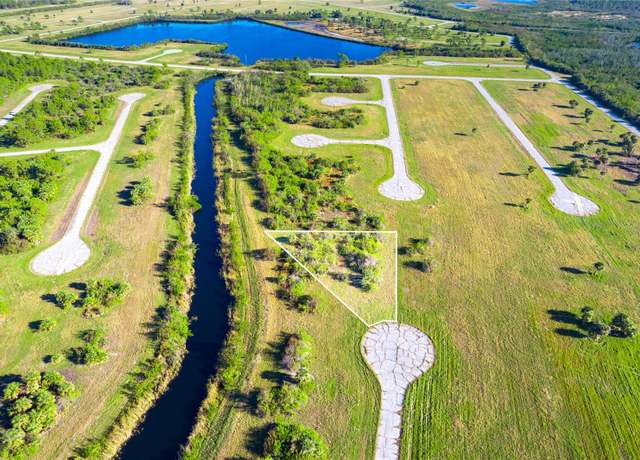Property at 13281 Whitefish Ct, Placida, FL 33946