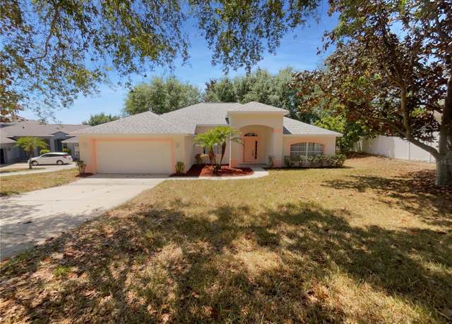 Property at 640 Westview Dr, Minneola, FL 34715, 3 beds, 2 baths