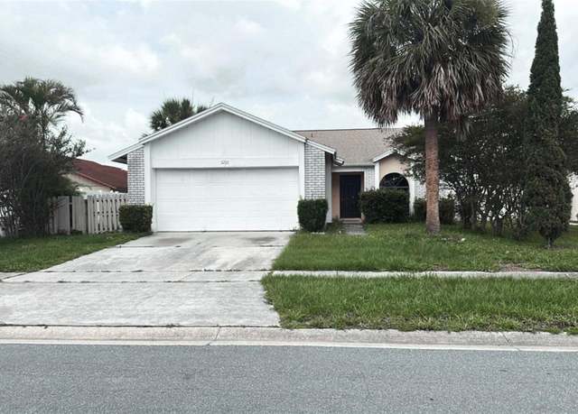Property at 5265 Broken Arrow Dr, Kissimmee, FL 34746, 3 beds, 2 baths