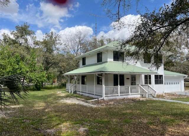 Property at 10245 SW 105th St, Ocala, FL 34481, 3 beds, 2.5 baths