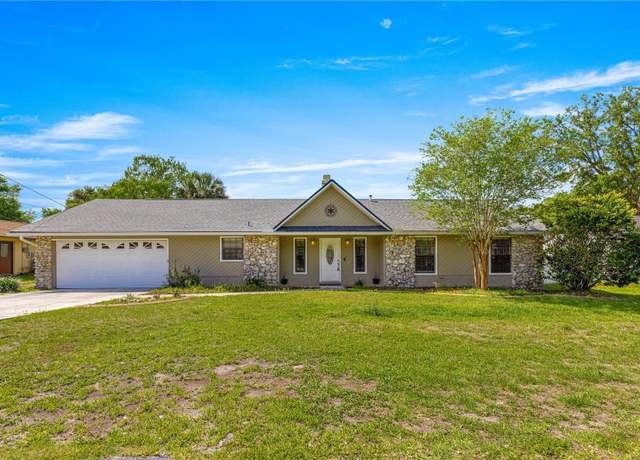 Property at 5580 SE 21st Ln, Ocala, FL 34480, 3 beds, 2 baths