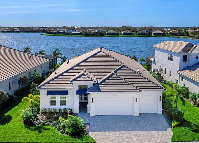 Property at 7917 Mainsail Ln, Sarasota, FL 34240, 3 beds, 2.5 baths
