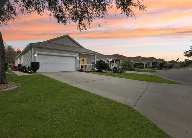 Property at 25239 Cranes Roost Cir, Leesburg, FL 34748, 2 beds, 2 baths
