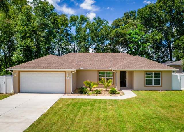 Property at 8579 SE 155th Pl, Summerfield, FL 34491, 3 beds, 2 baths