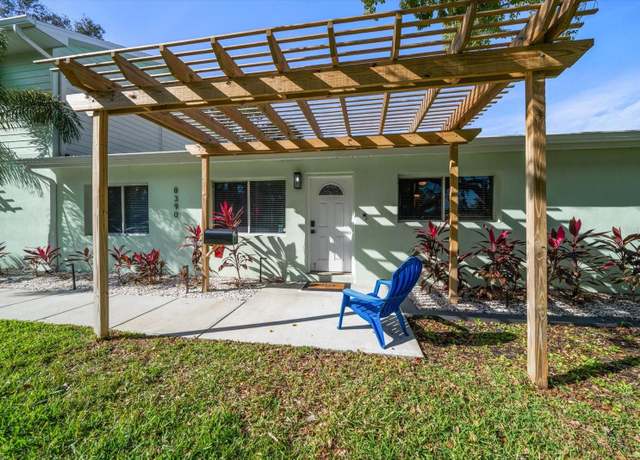 Property at 8390 64th St N, Pinellas Park, FL 33781, 4 beds, 2.5 baths