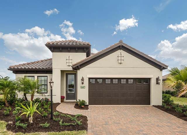 Property at 26687 Raphis Royale Blvd, Englewood, FL 34223, 3 beds, 2 baths