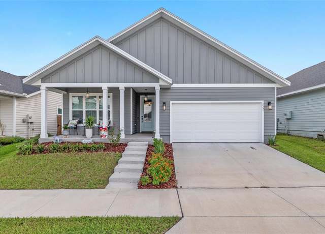 Property at 12531 NW 158 St, Alachua, FL 32615, 3 beds, 2 baths